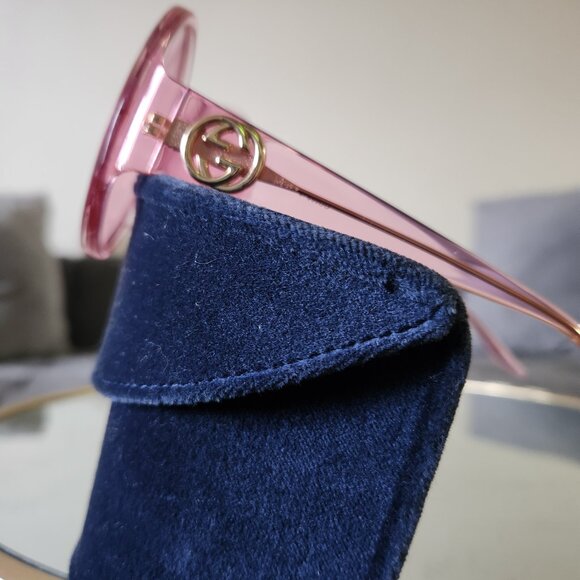 Gucci pink clear sun glasses - Picture 2 of 4